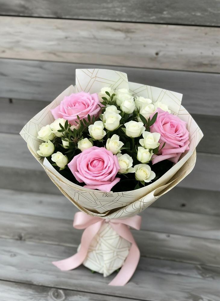 Букет цветов из: Розы в Белушью Губу