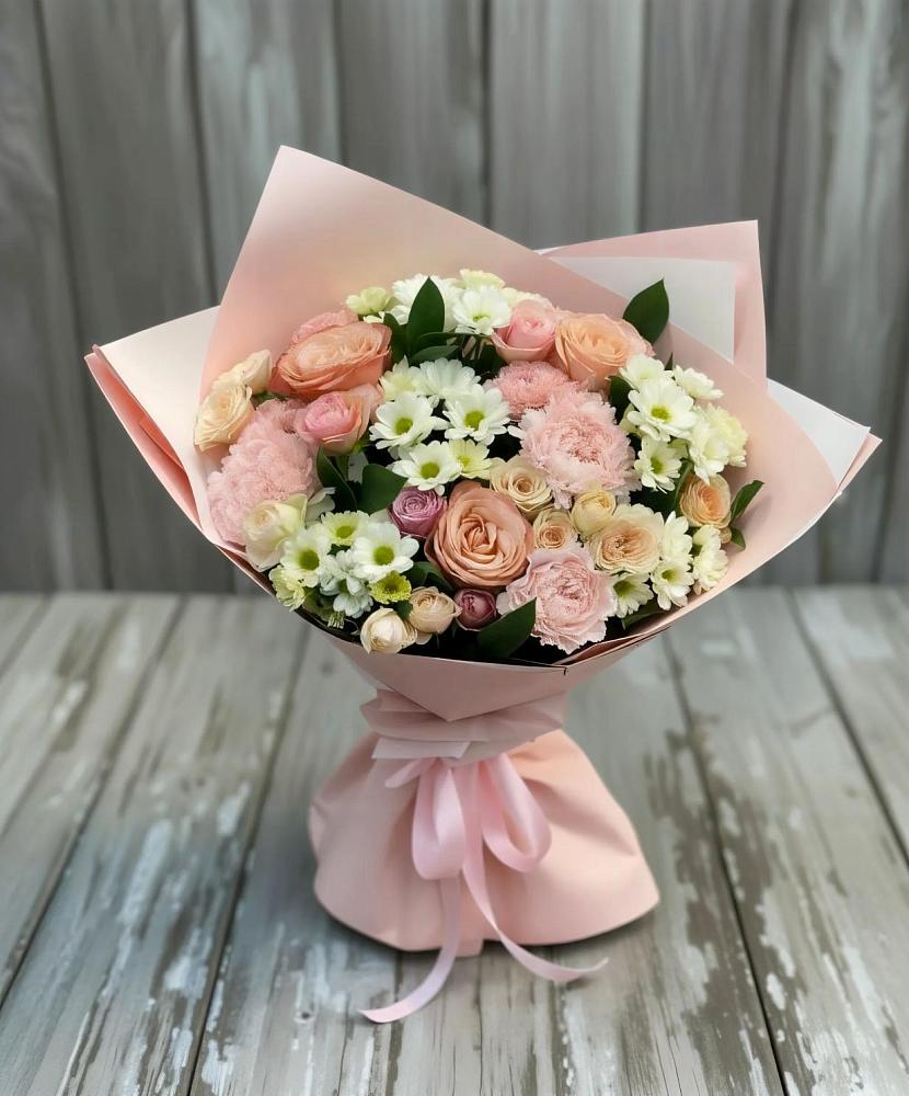 Букет цветов из: Гвоздики, Розы и Хризантемы в Белушью Губу