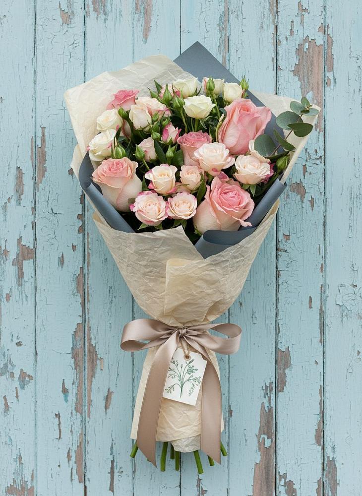 Букет цветов из: Розы в Белушью Губу