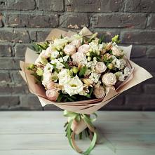 Букет цветов из:  Альстромерии, Розы и Хризантемы в Белушью Губу