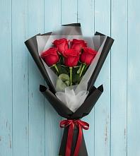 Букет цветов из:  Розы #REPLACE_PRED# Белушью Губу