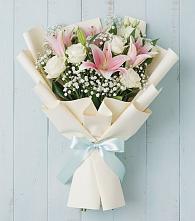 Букет цветов из:  Лилии #REPLACE_PRED# Белушью Губу